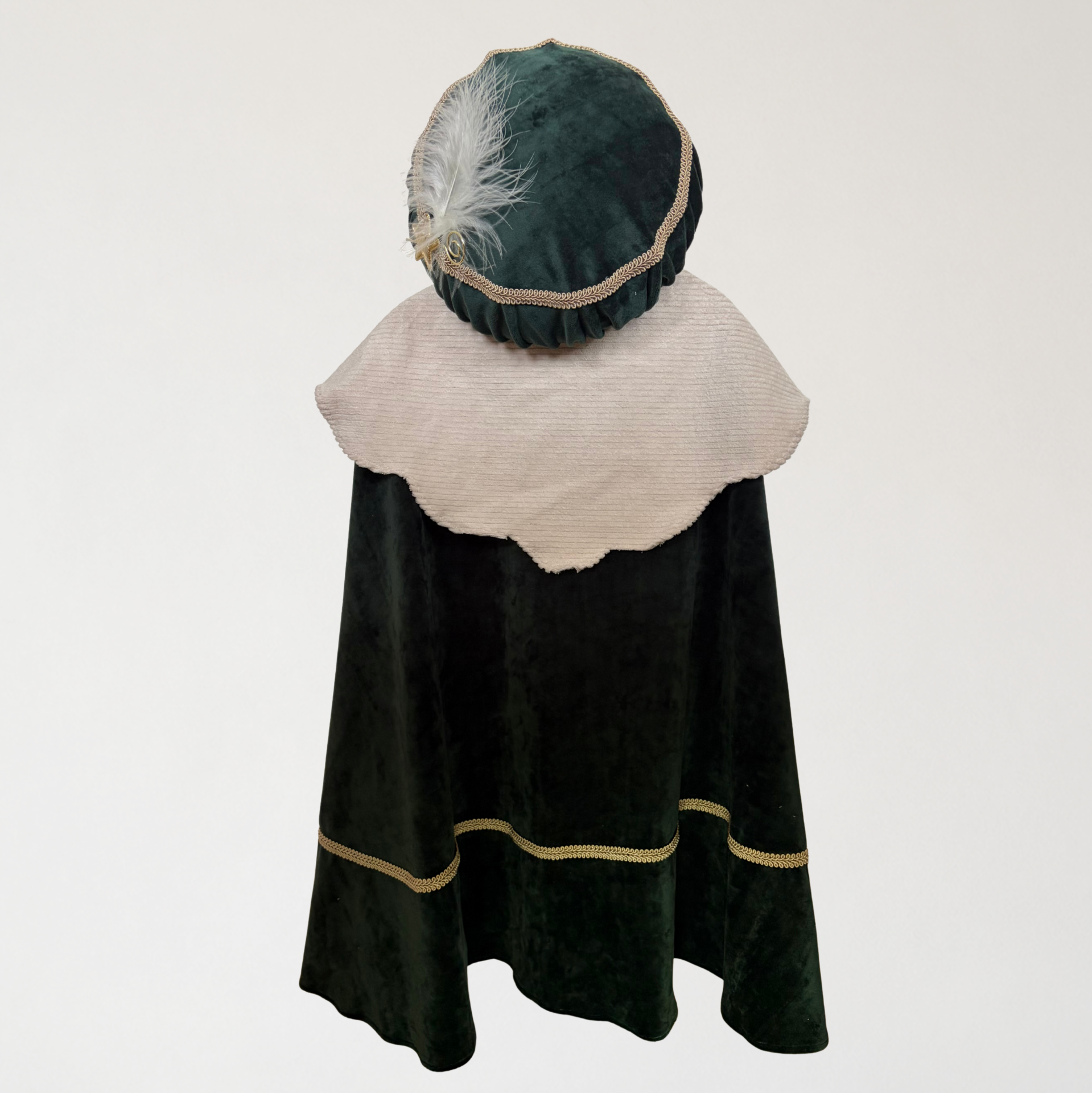 Pietenpakje, muts en cape | Gepersonaliseerde pietenmuts | pietencape | Sinterklaas | Studio Knetter | Handgemaakt